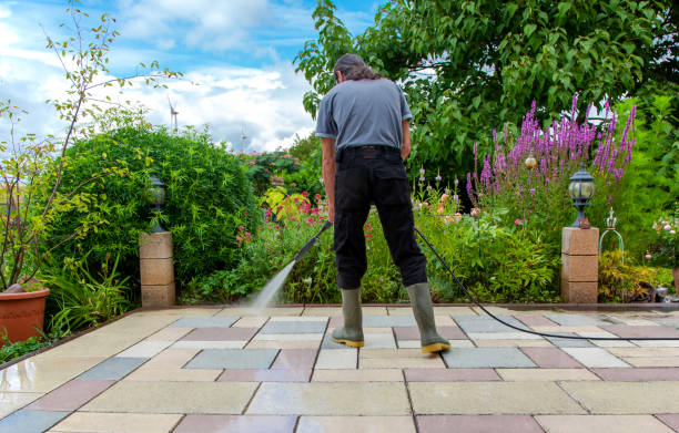 Professional Pressure Washing in The Crossings, FL